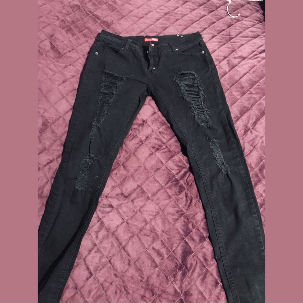 Black ripped jeans